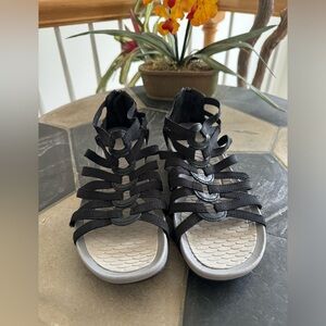 Women's YUU Gladiator sandals